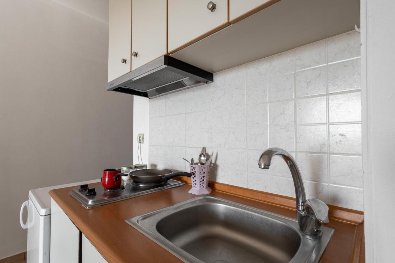 Elia Mini Suites 6 Larissa Exterior photo